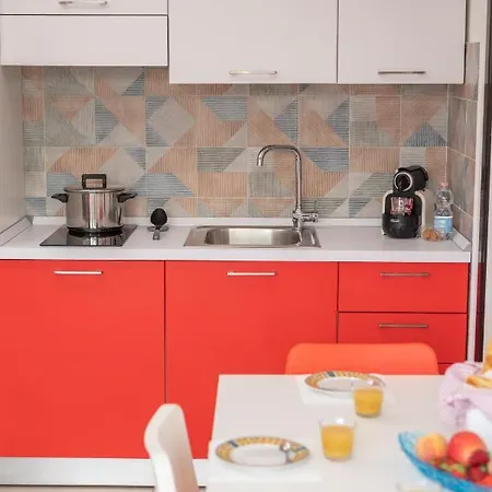 Apartment 068 - Casa Stella Marina In Centro, 450metri Da Mare E Sestri Levante