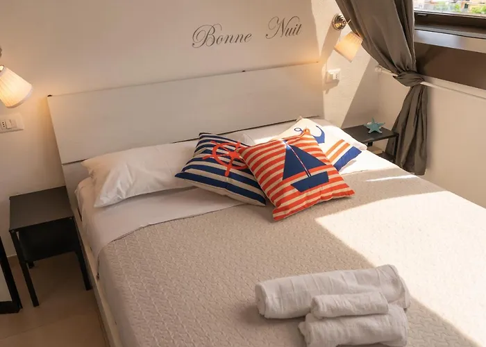 068 - Casa Stella Marina In Centro, 450metri Da Mare E Appartement Sestri Levante